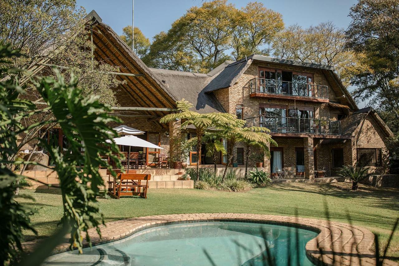 50 On Shepherd Boutique Guest House แซนด์ตัน ภายนอก รูปภาพ